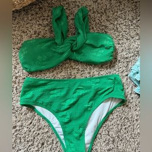 such a cute color bikini and super cute on